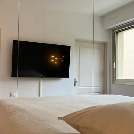 Beau Au Coeur De *